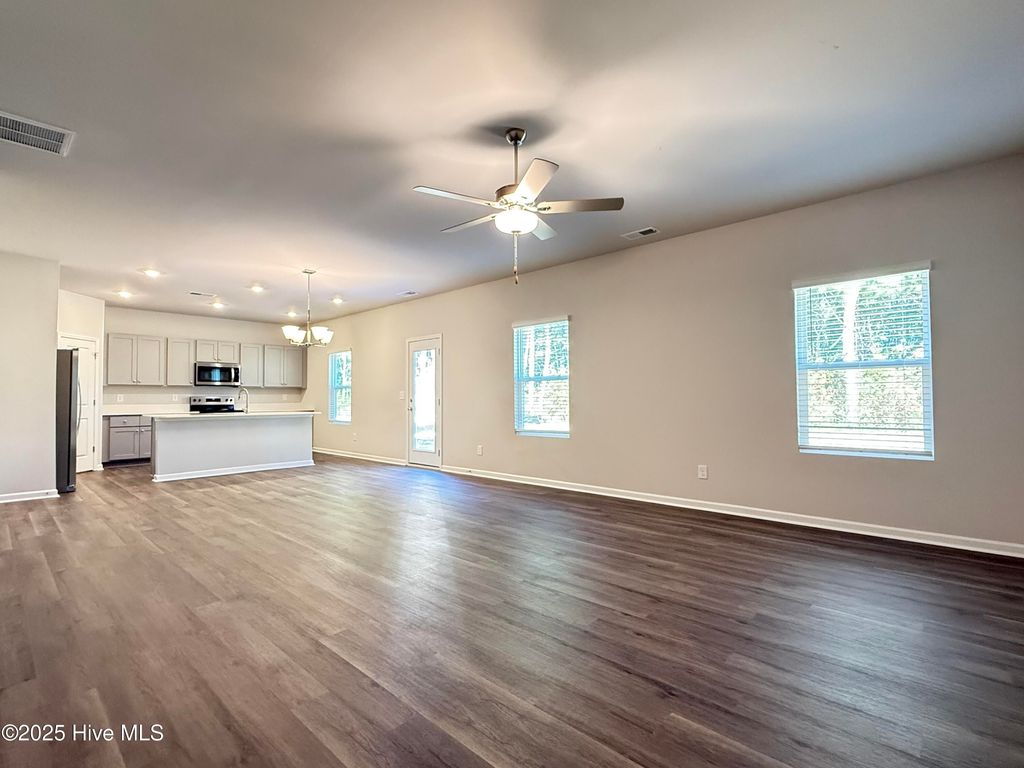 Photo of 110 Maymont Street NW, Supply, NC 28462 (MLS # 100525561)