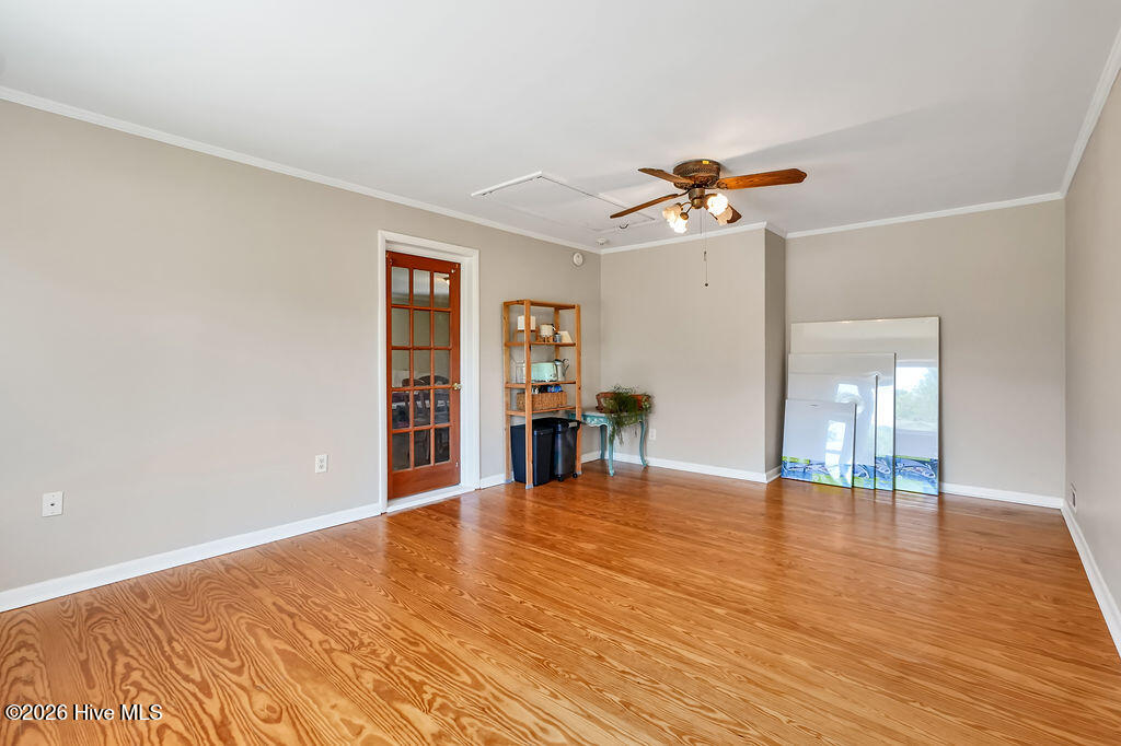 809 Pine Valley Drive