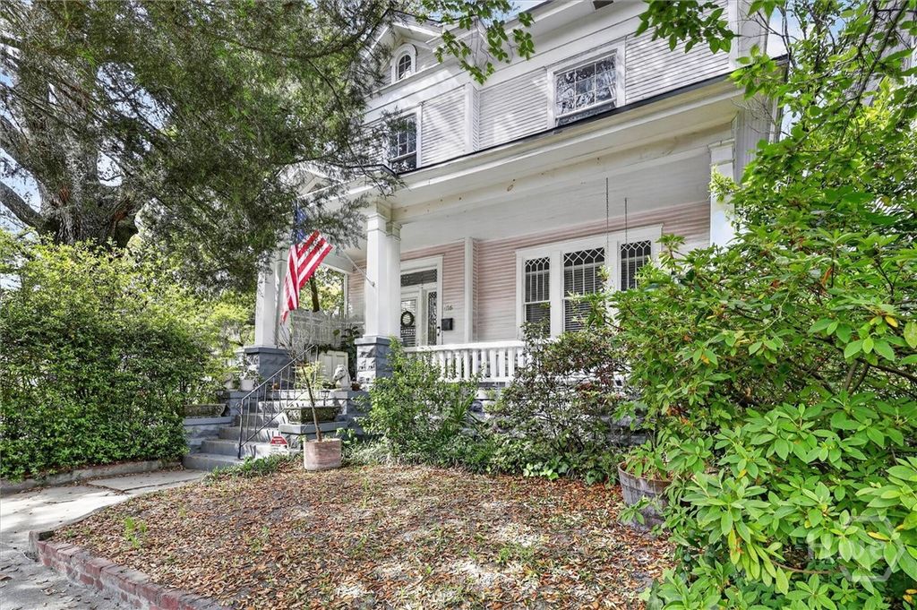 Photo of 416 W 36th Street, Savannah, GA 31401 (MLS # SA352605)