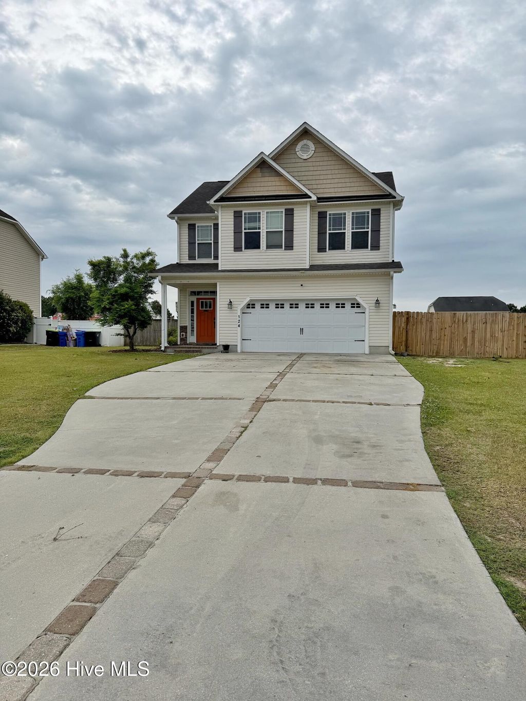 Photo of 124 Landover Drive, Richlands, NC 28574 (MLS # 100572579)