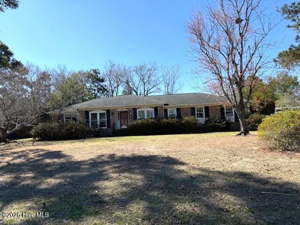 Photo of 302 Semmes Drive, Wilmington, NC 28412 (MLS # 100557594)