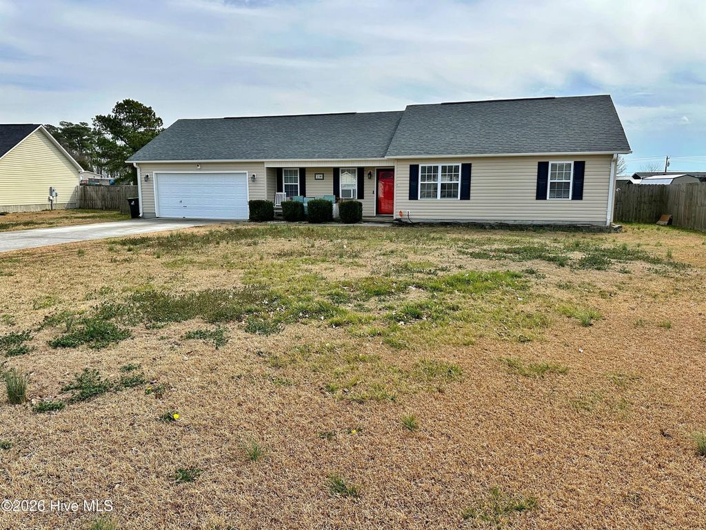 Photo of 134 Annie Road, Richlands, NC 28574 (MLS # 100556264)