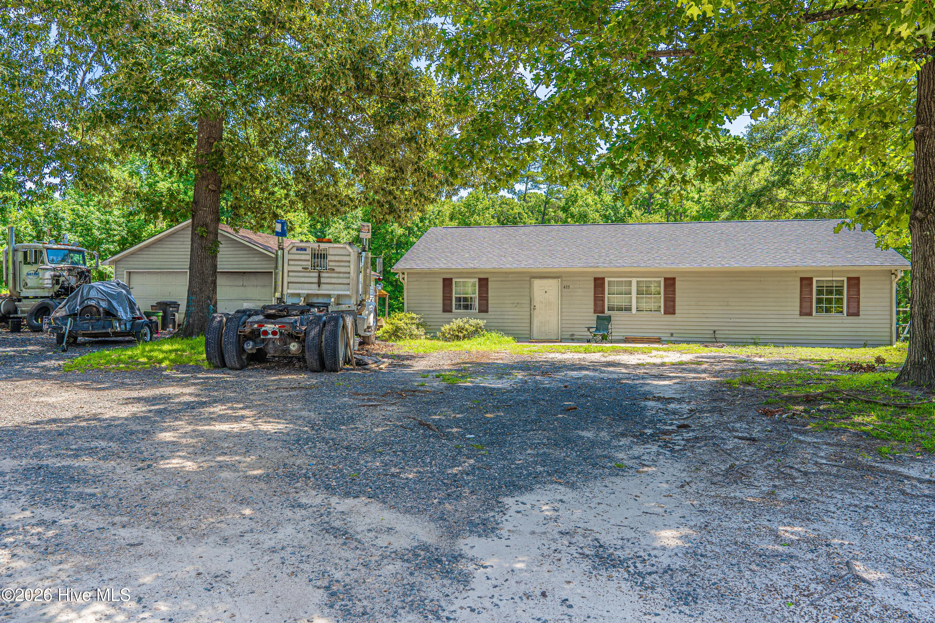 435 Cranes Creek Road