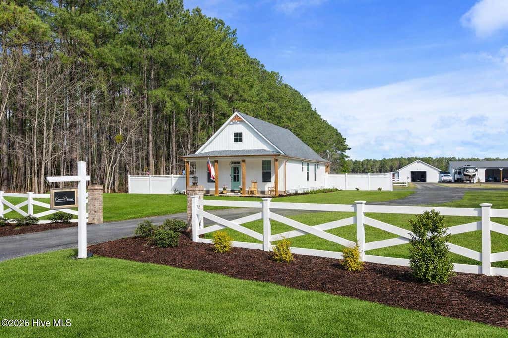 Photo of 703 Poplar Neck Road, Edenton, NC 27932 (MLS # 100584523)