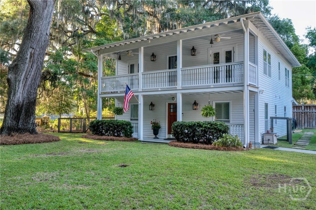 Photo of 65 Richmond Drive, Savannah, GA 31406 (MLS # SA356671)