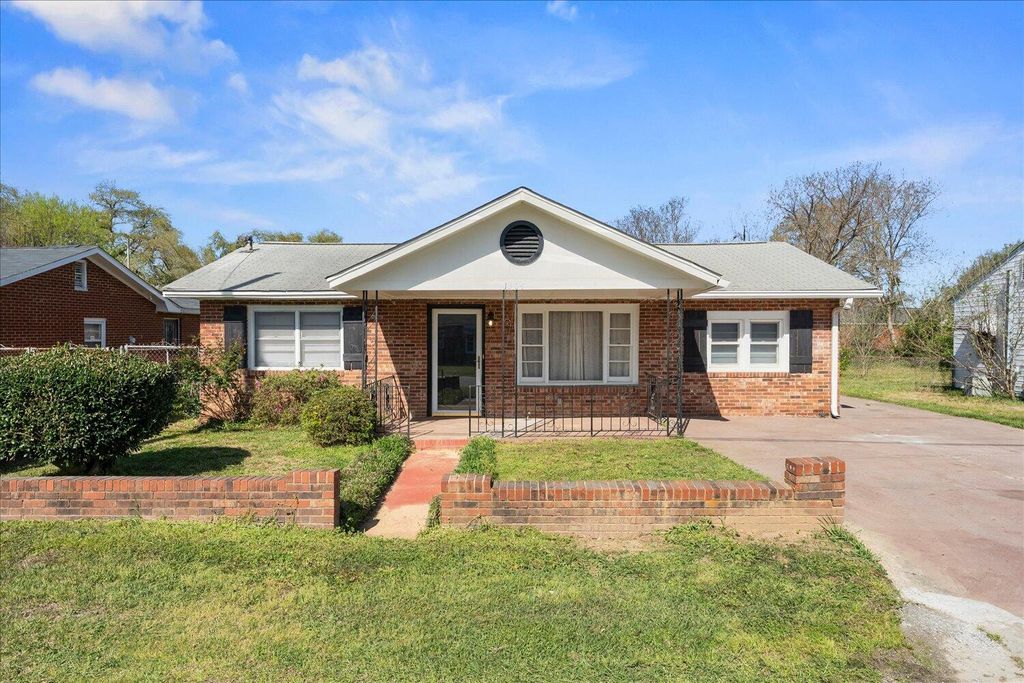 Photo of 1304 Bruce Street, Augusta, GA 30901 (MLS # 553724)