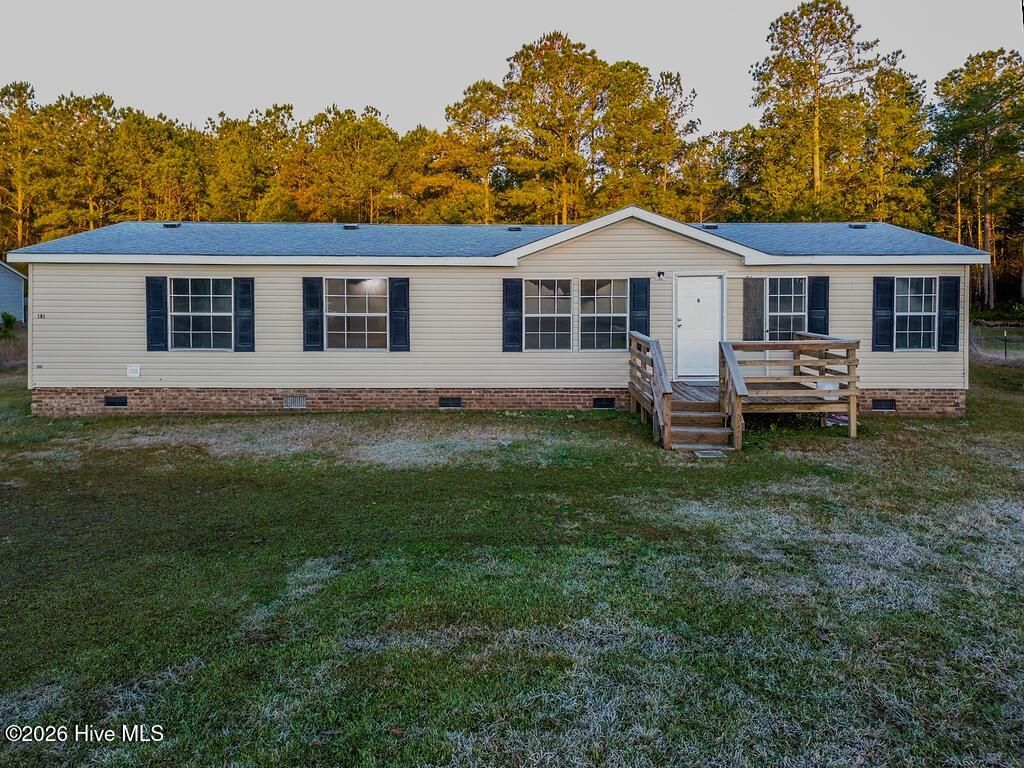Photo of 181 Aberdeen Lane, Jacksonville, NC 28540 (MLS # 100560483)