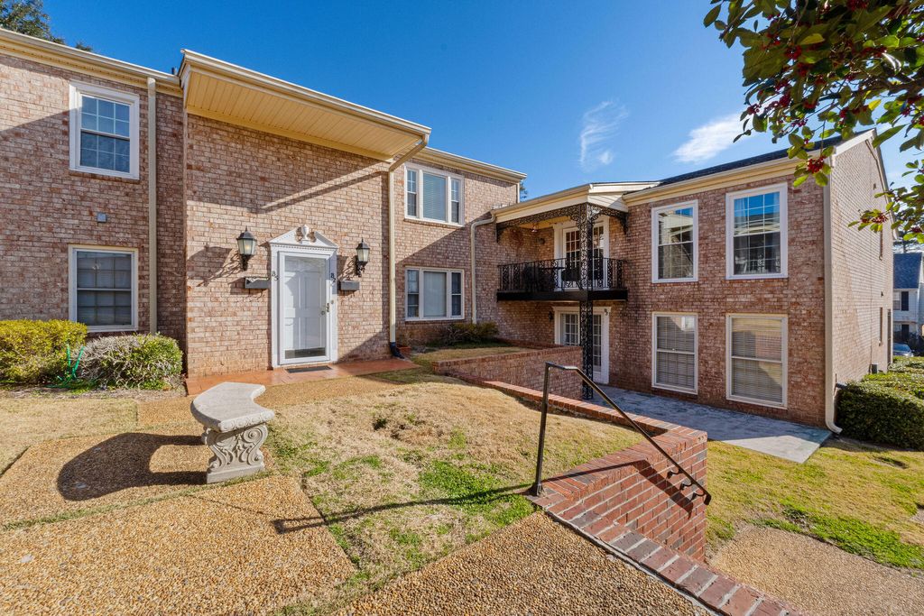 Photo of 1010 Hickman Road #5b, Augusta, GA 30904 (MLS # 553240)