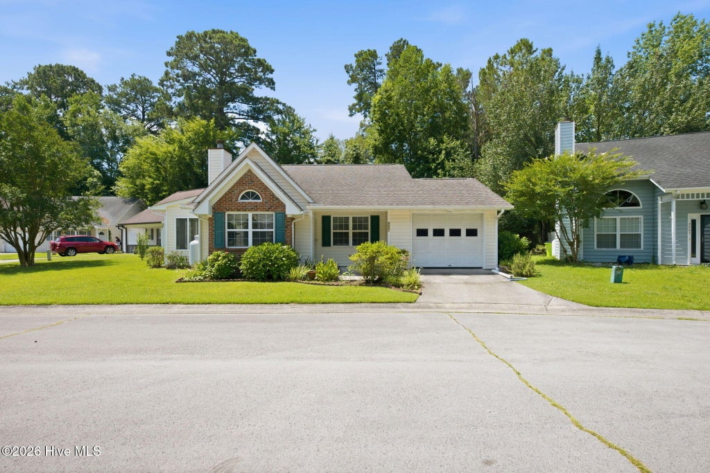 Photo of 4001 Gaston Court, New Bern, NC 28562 (MLS # 100583996)