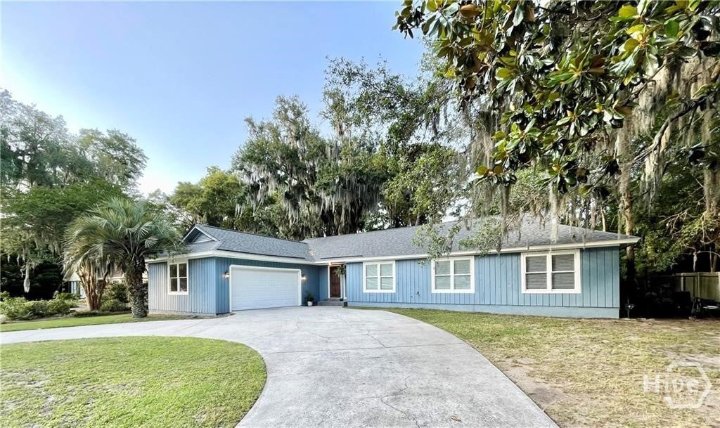 Photo of 109 N Cromwell Road, Savannah, GA 31410 (MLS # SA357584)