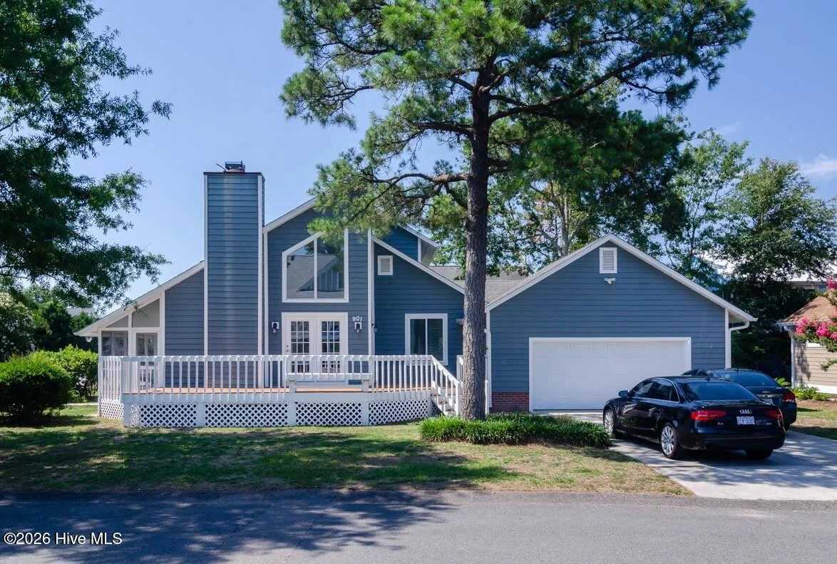 901 Seafarer Drive