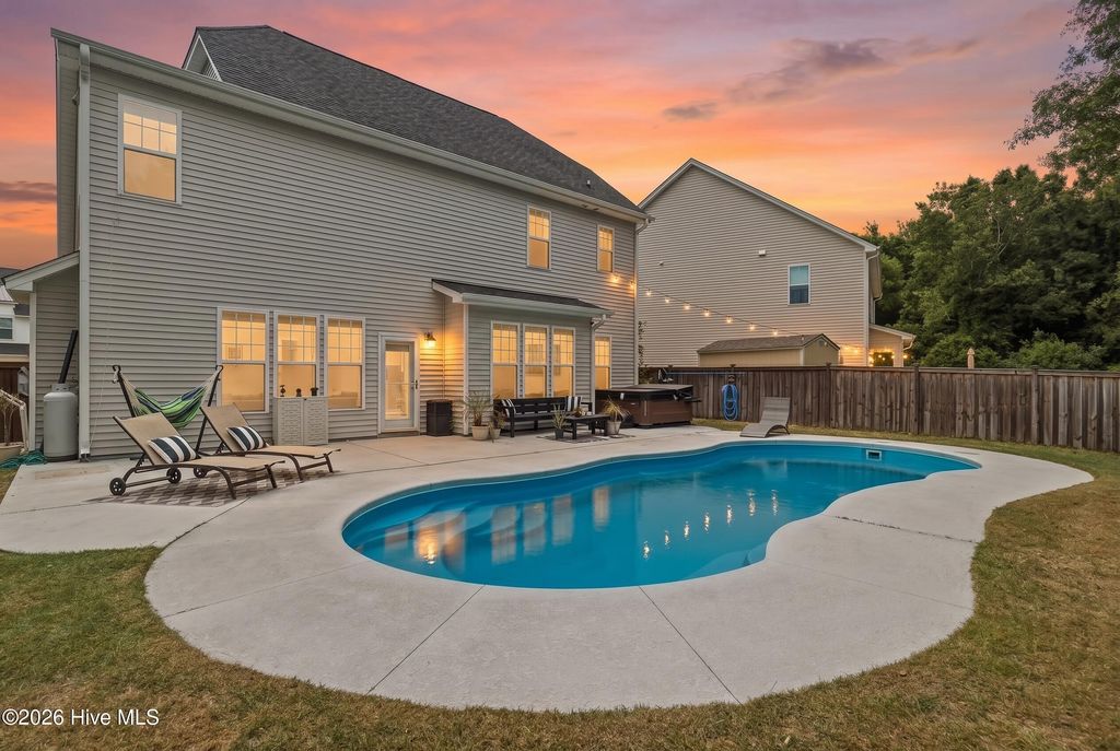 Photo of 5008 Laurenbridge Lane, Wilmington, NC 28409 (MLS # 100570608)