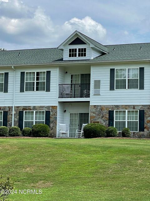 Condo For Sale - 490 Little River Farm Boulevard #A104<br/> Carthage, NC 28327