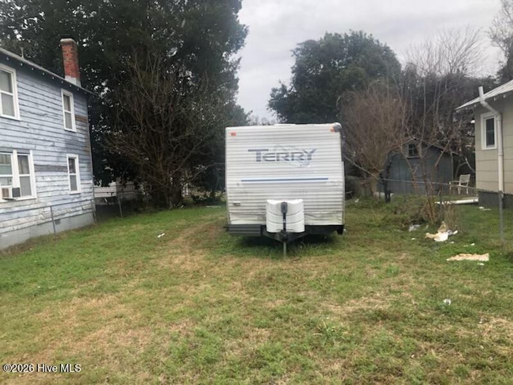 Photo of 512 2nd Avenue, New Bern, NC 28560 (MLS # 100566116)