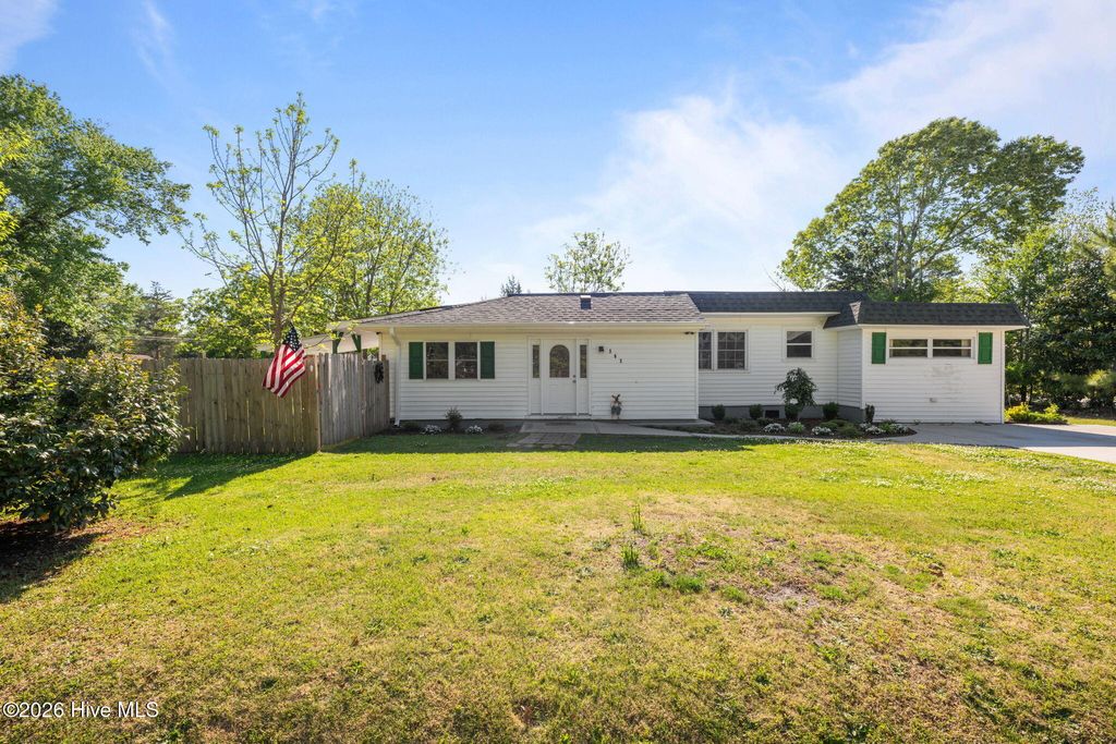 Photo of 302 Fleetwood Street, Havelock, NC 28532 (MLS # 100568572)