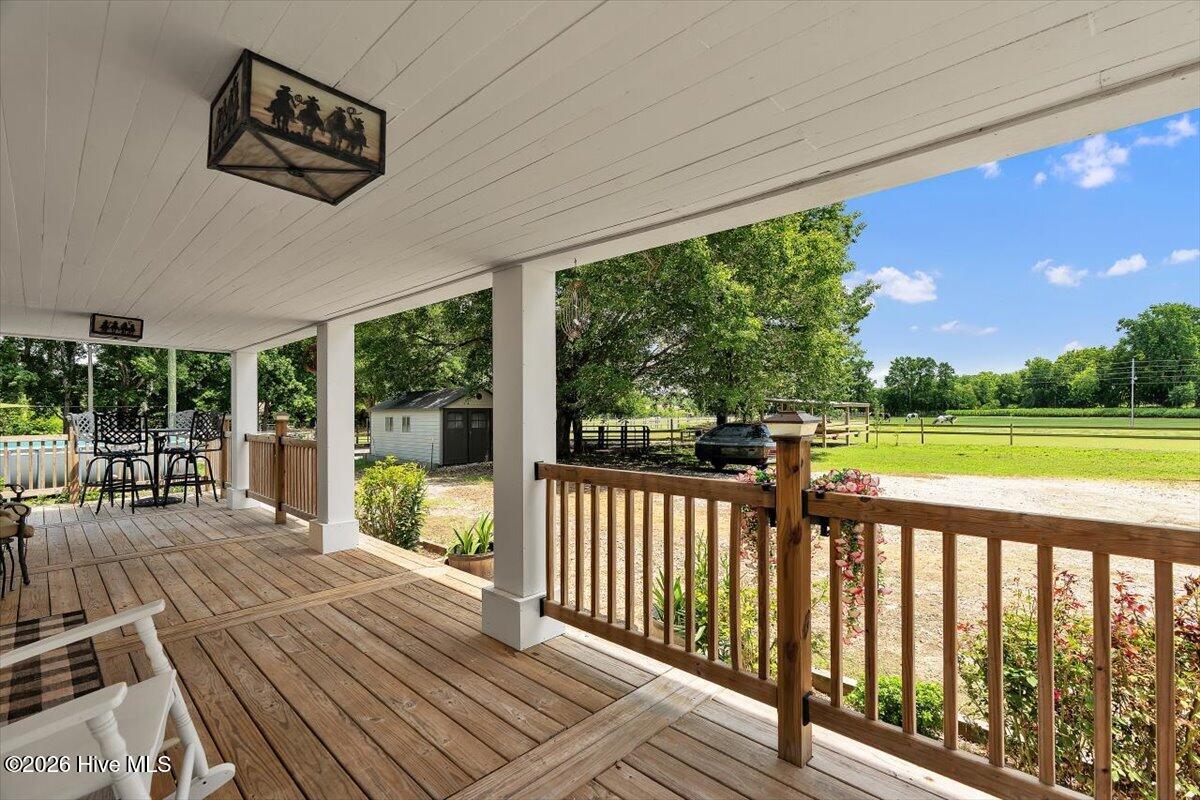 330 Lake Road