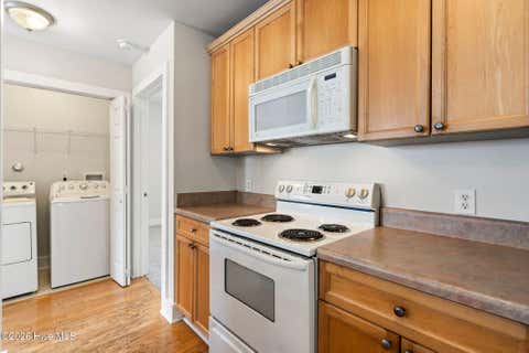 Tiny photo for 2306 Wrightsville Avenue #Apt 101, Wilmington, NC 28403 (MLS # 100581987)