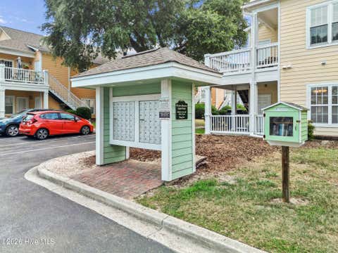 Tiny photo for 2306 Wrightsville Avenue #Apt 101, Wilmington, NC 28403 (MLS # 100581987)
