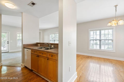 Tiny photo for 2306 Wrightsville Avenue #Apt 101, Wilmington, NC 28403 (MLS # 100581987)