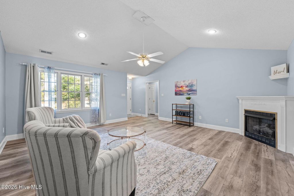 Photo of 203 Timothy Court, New Bern, NC 28562 (MLS # 100555249)