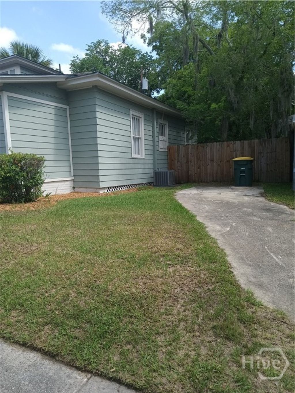 Photo of 1110 E 40th Street, Savannah, GA 31404 (MLS # SA356928)
