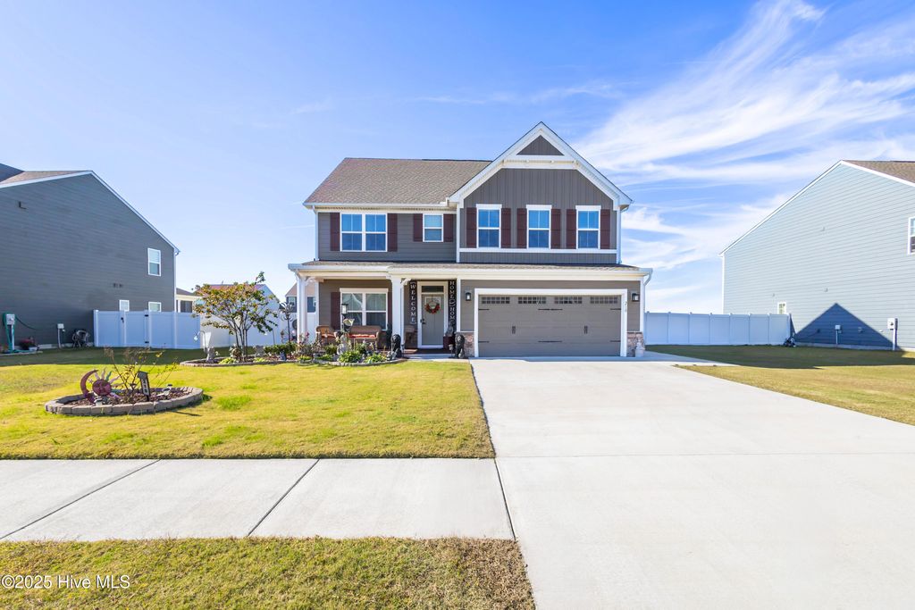 Photo of 210 Garland Street, Moyock, NC 27958 (MLS # 100547450)