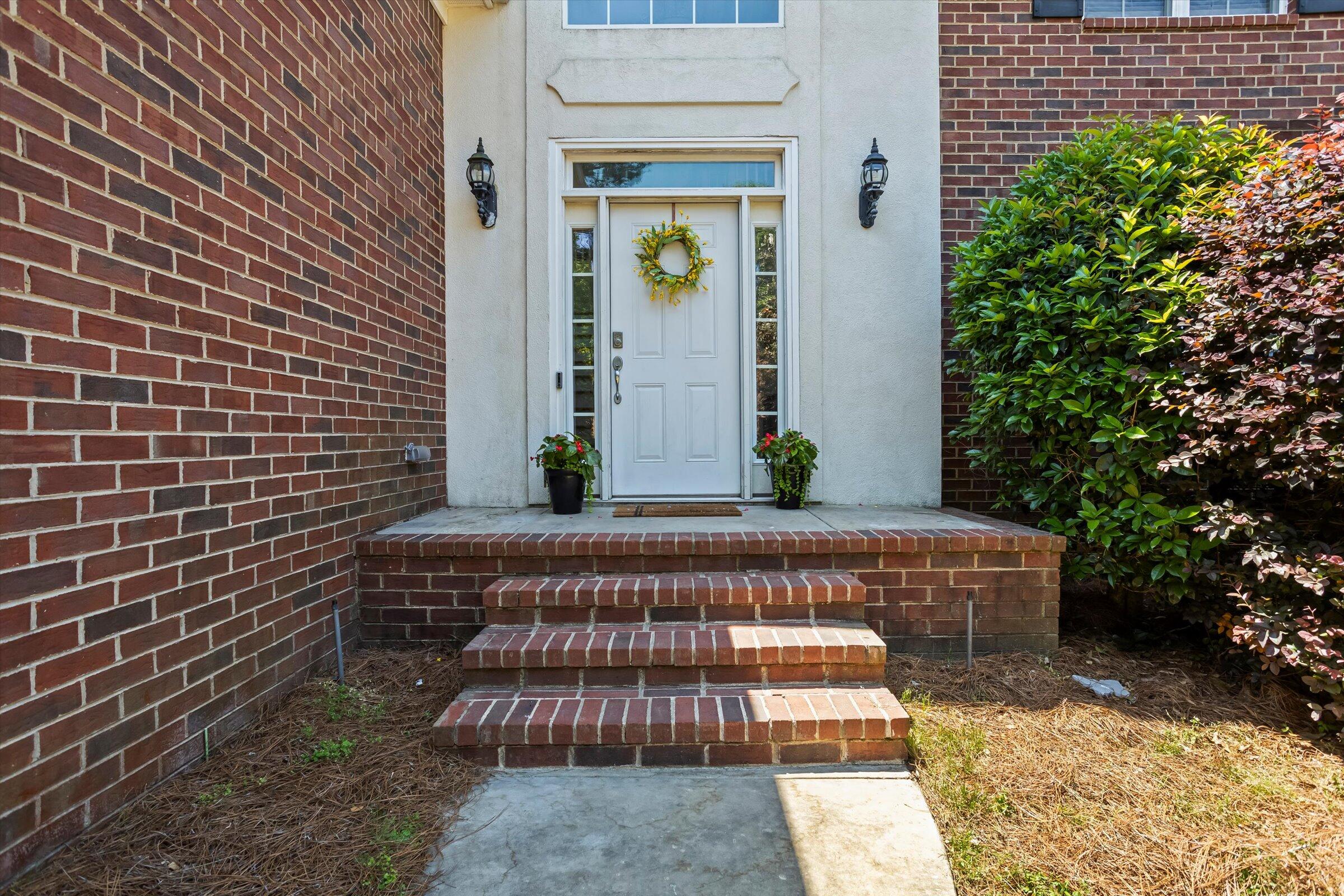514 Farmington Circle