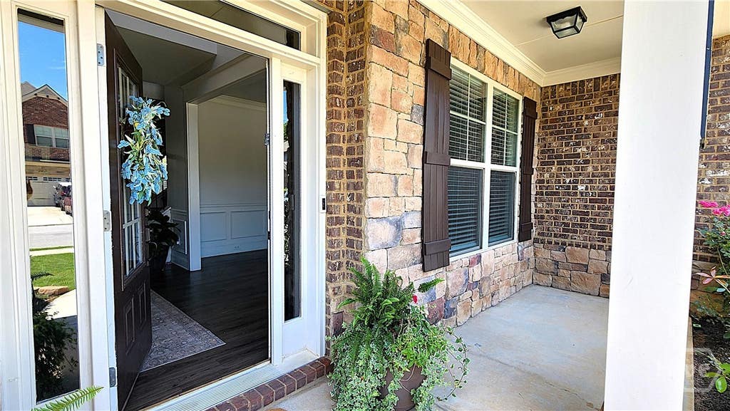 Photo of 4348 Birch Meadow Trail, Gainesville, GA 30504 (MLS # CL358257)