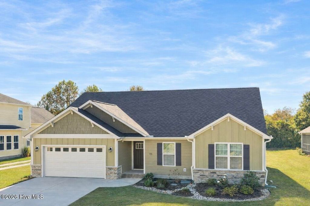 Photo of 115 Grantham Place, New Bern, NC 28560 (MLS # 100529639)