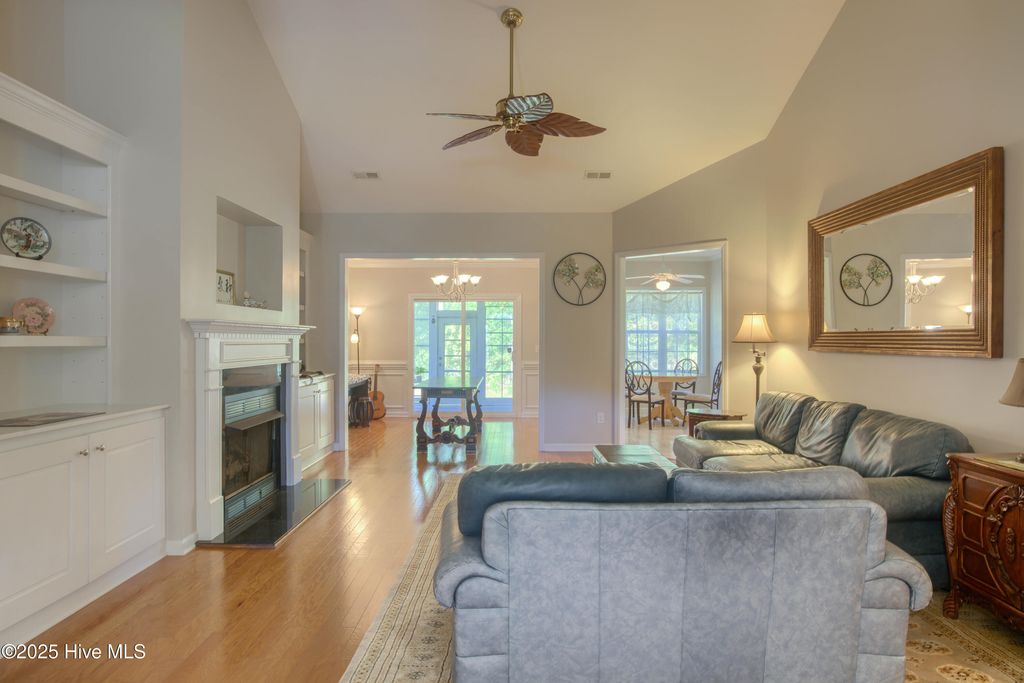 Photo of 102 Whimbrel Way, Hampstead, NC 28443 (MLS # 100537657)