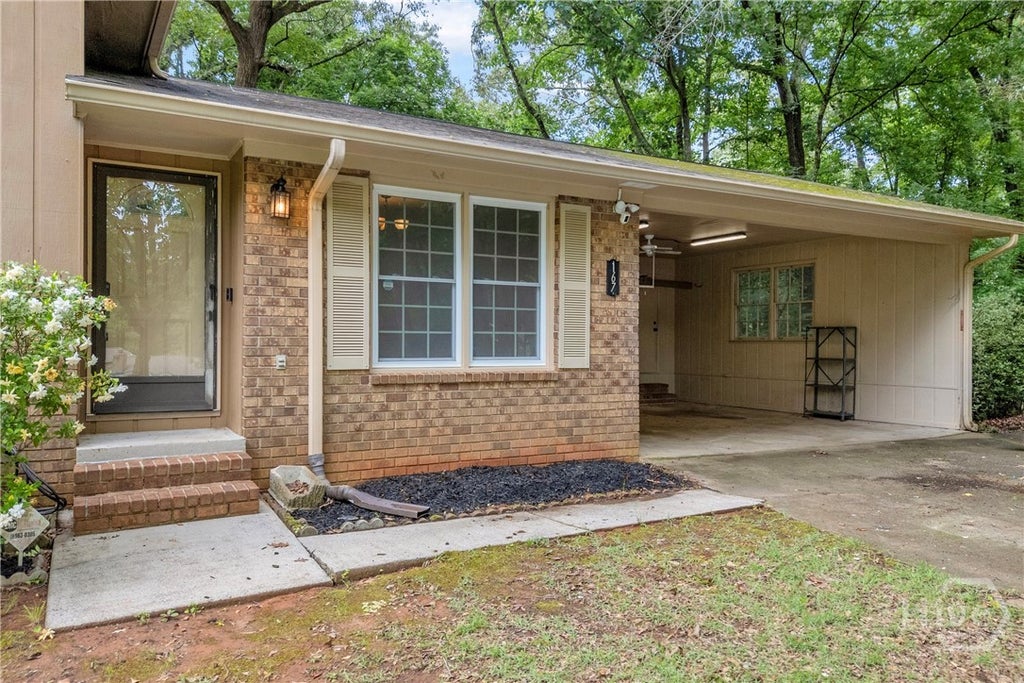 Photo of 167 Spalding Court, Athens, GA 30605 (MLS # CL360817)