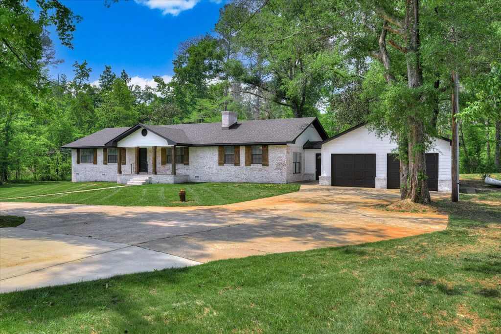 Photo of 2784 Us-1, Louisville, GA 30434 (MLS # 555122)