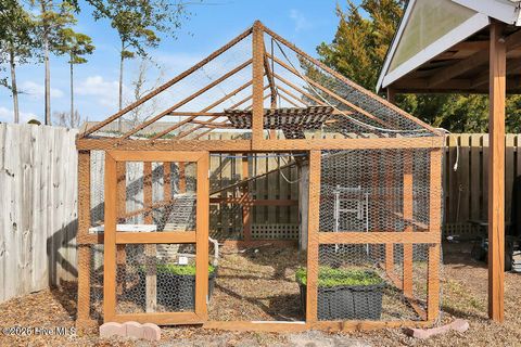 Tiny photo for 4911 Beech Tree Drive SE, Southport, NC 28461 (MLS # 100550832)