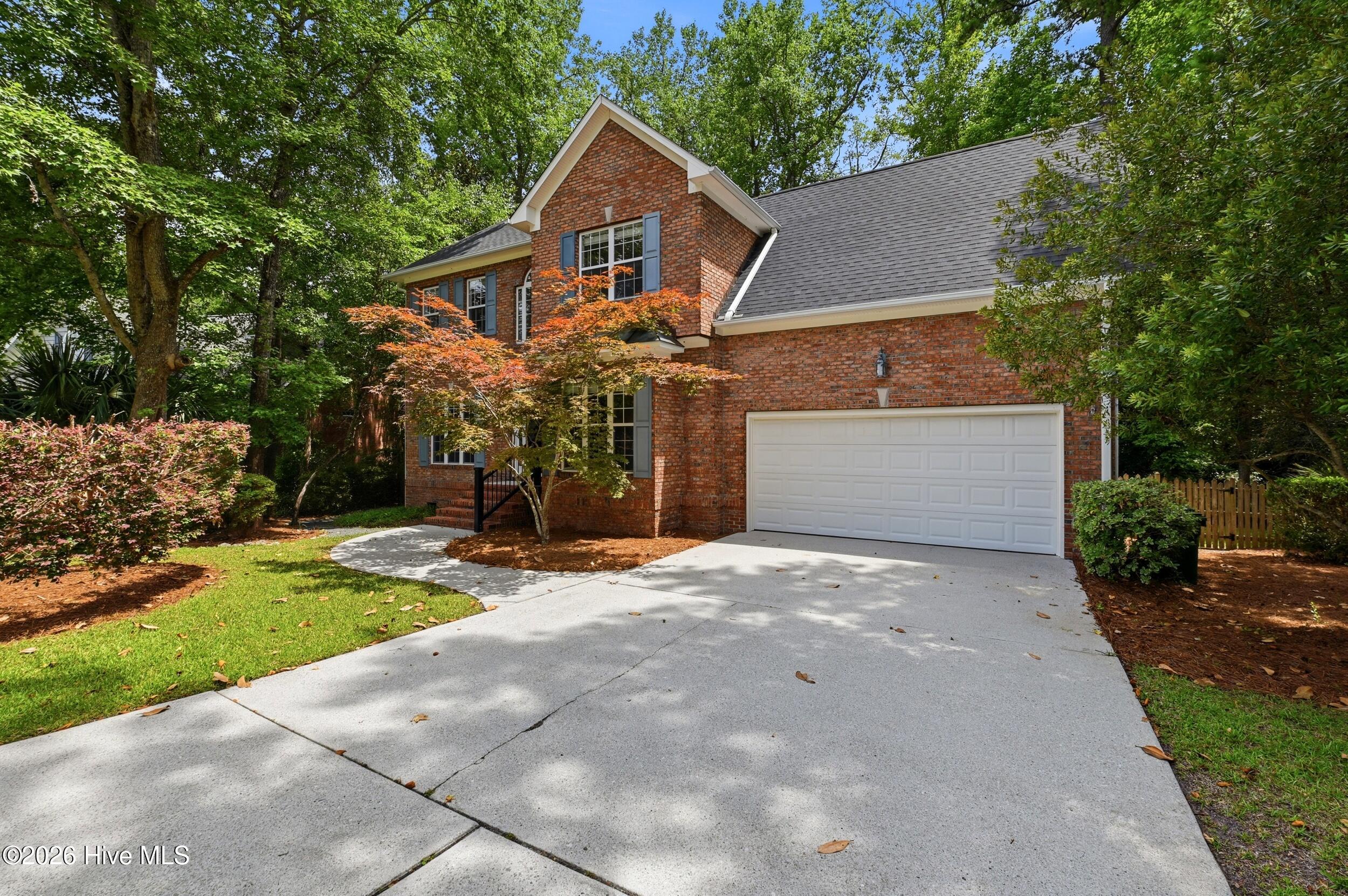 6006 Forest Creek Circle