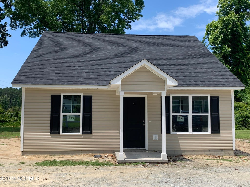 Photo of 510 Haws Run Road #5, Jacksonville, NC 28540 (MLS # 100602121)