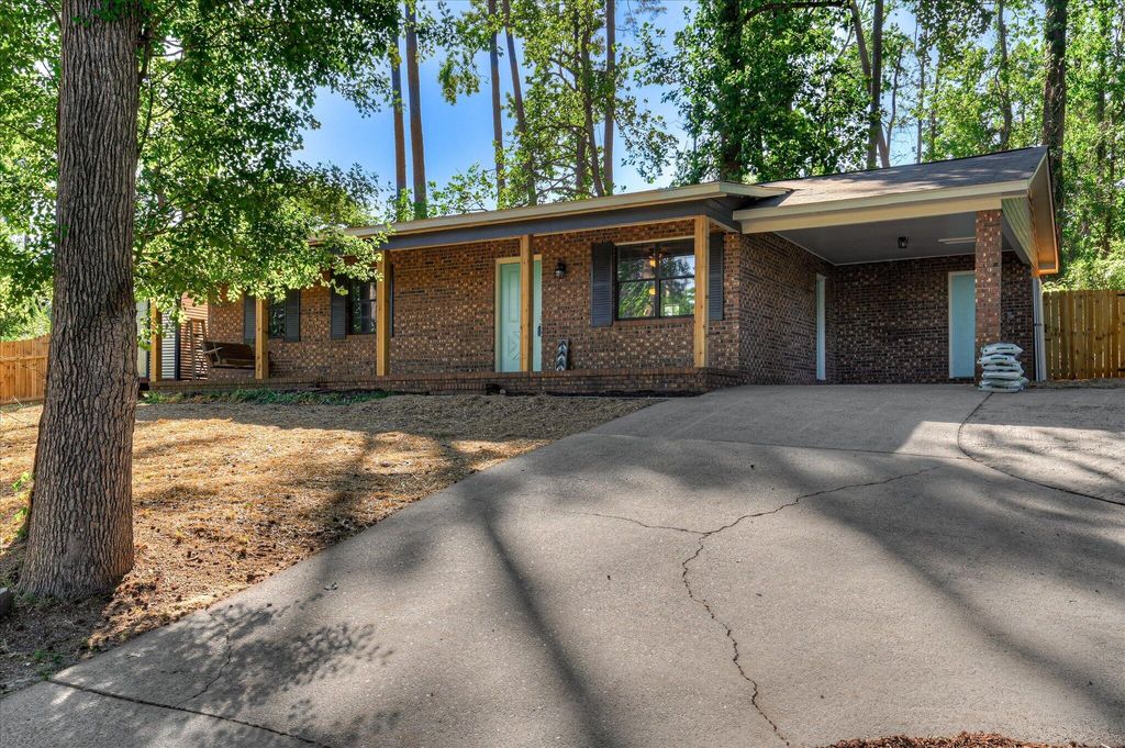 Photo of 4066 Harden Street, Martinez, GA 30907 (MLS # 554963)