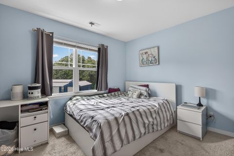 Tiny photo for 107 Pegasus Place N, Jacksonville, NC 28540 (MLS # 100573932)