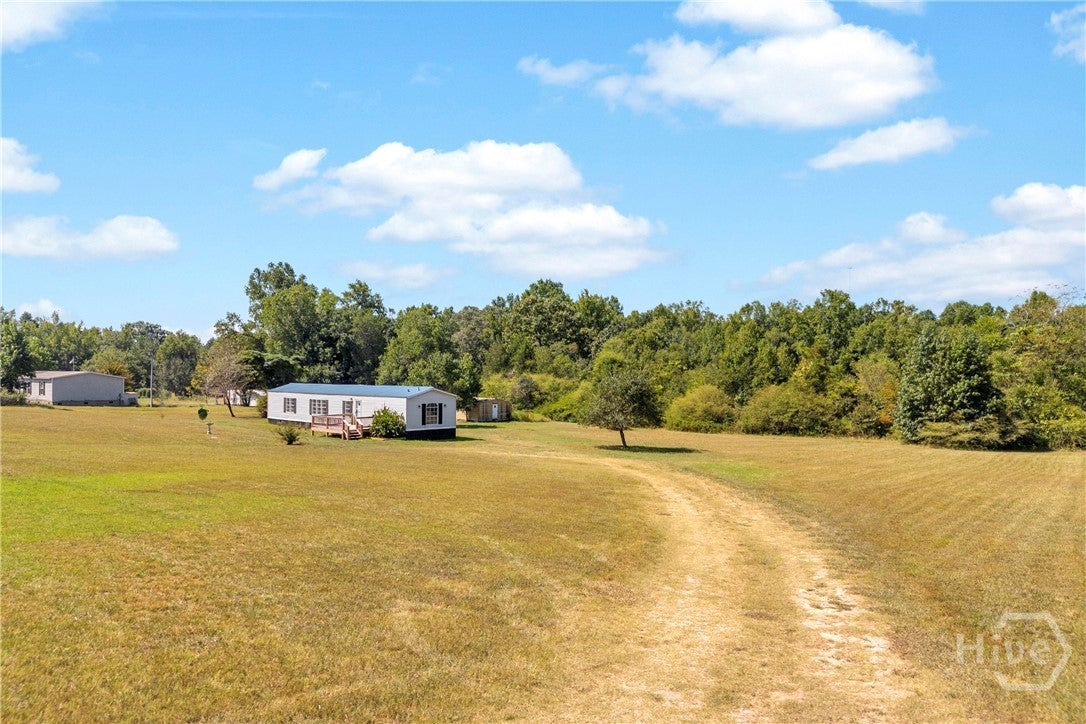 820 E County Line Road