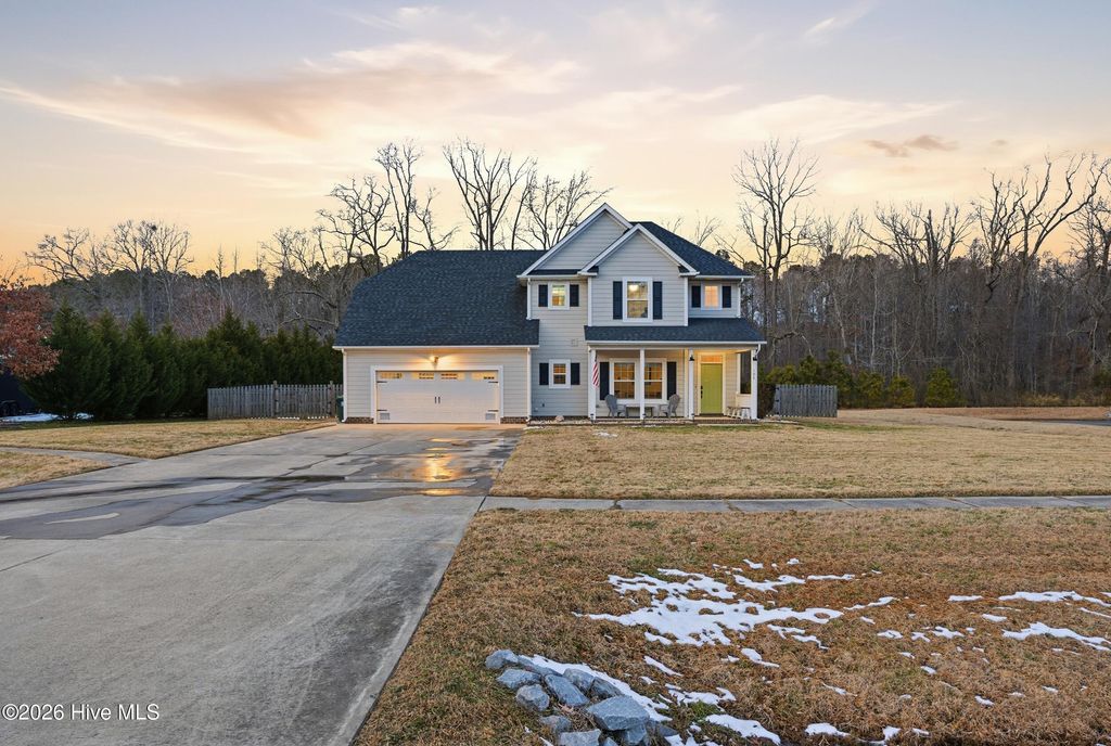 Photo of 108 Rosedale Court, Moyock, NC 27958 (MLS # 100553111)