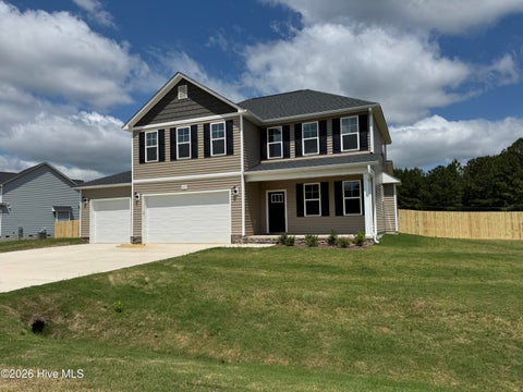 Homes For Sale - 219 Uwharrie Way<br/> Sanford, NC 27330