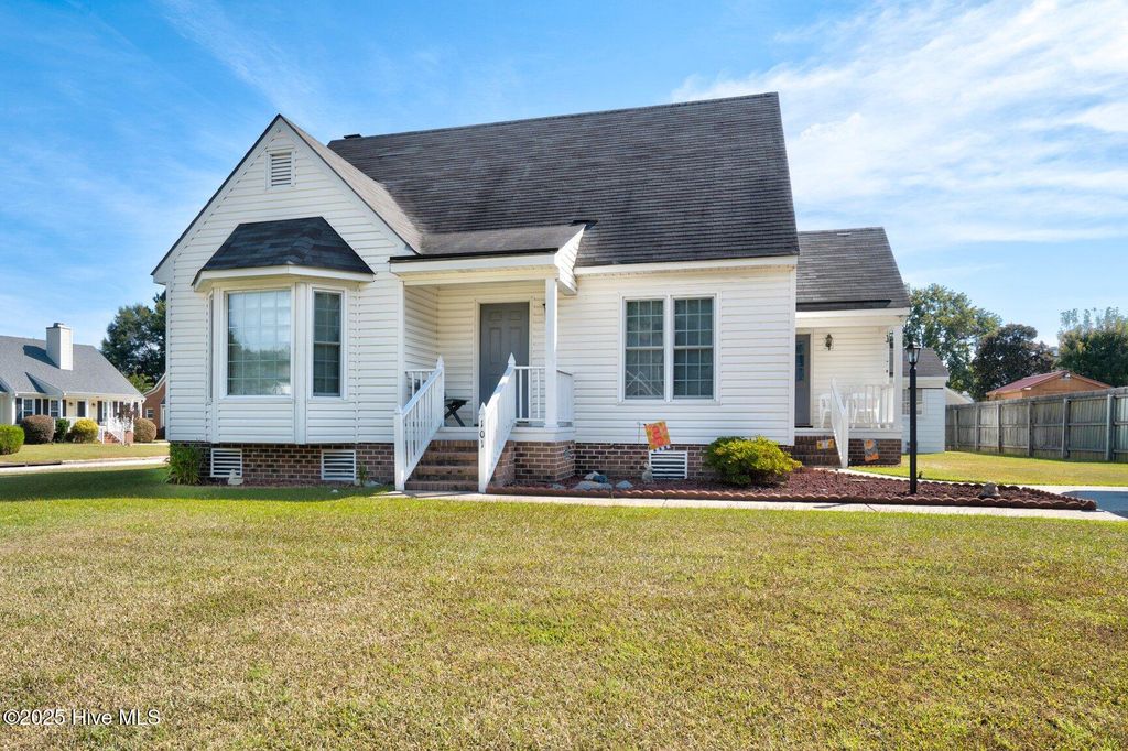 Photo of 101 Coleridge Court, Rocky Mount, NC 27803 (MLS # 100532520)