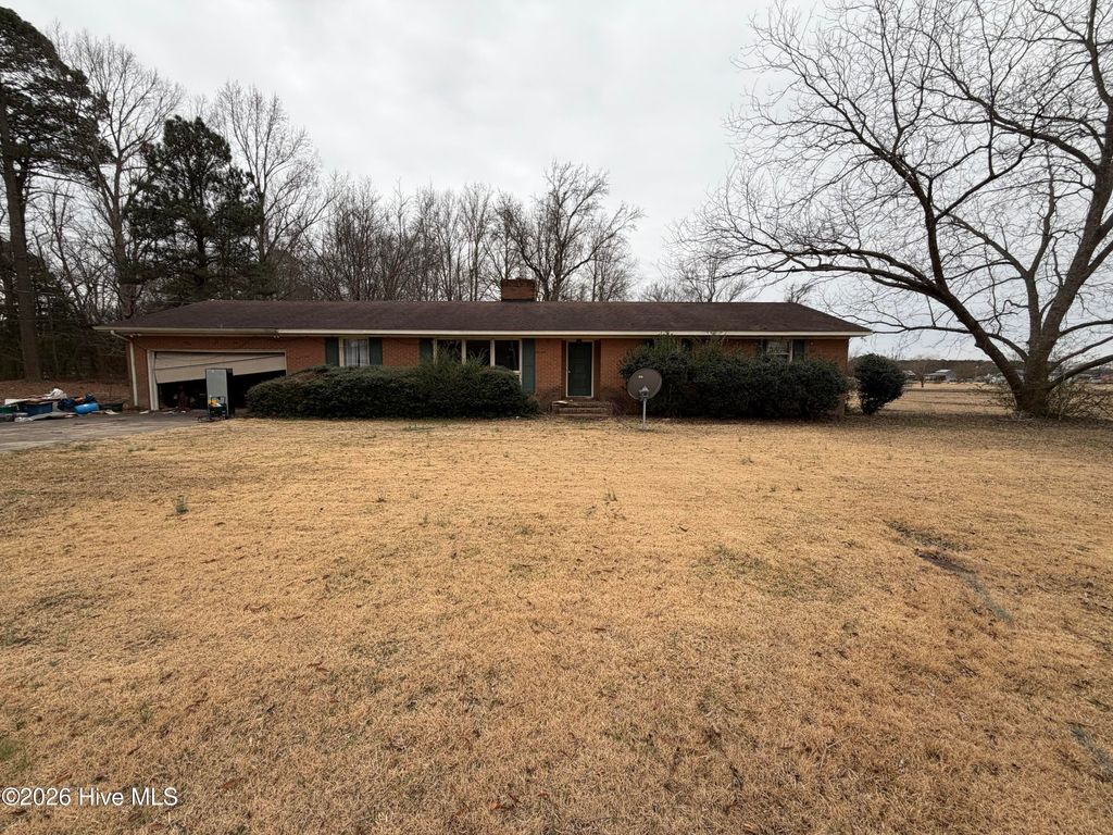 Photo of 216 N Pine Street, Oak City, NC 27857 (MLS # 100551346)