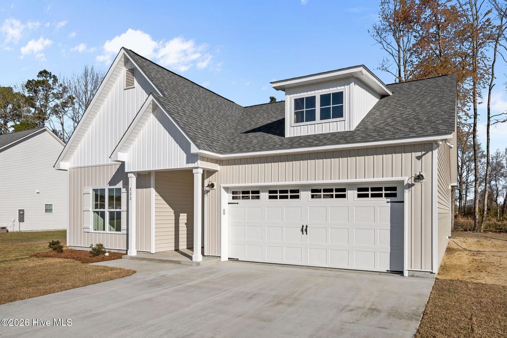 Photo of 333 Mangrove Court, Ayden, NC 28513 (MLS # 100548674)