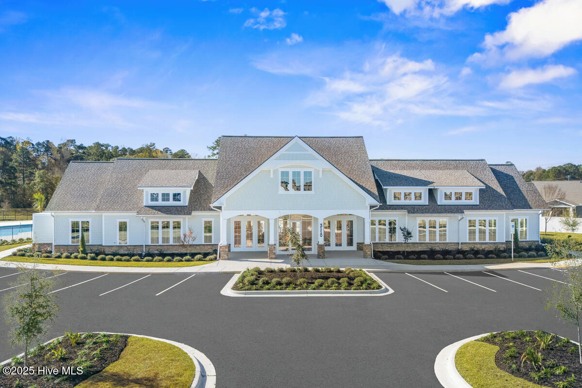 4285 Farmfield Drive