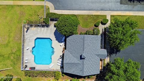 Tiny photo for 6221 Navigator Way, Southport, NC 28461 (MLS # 100569010)