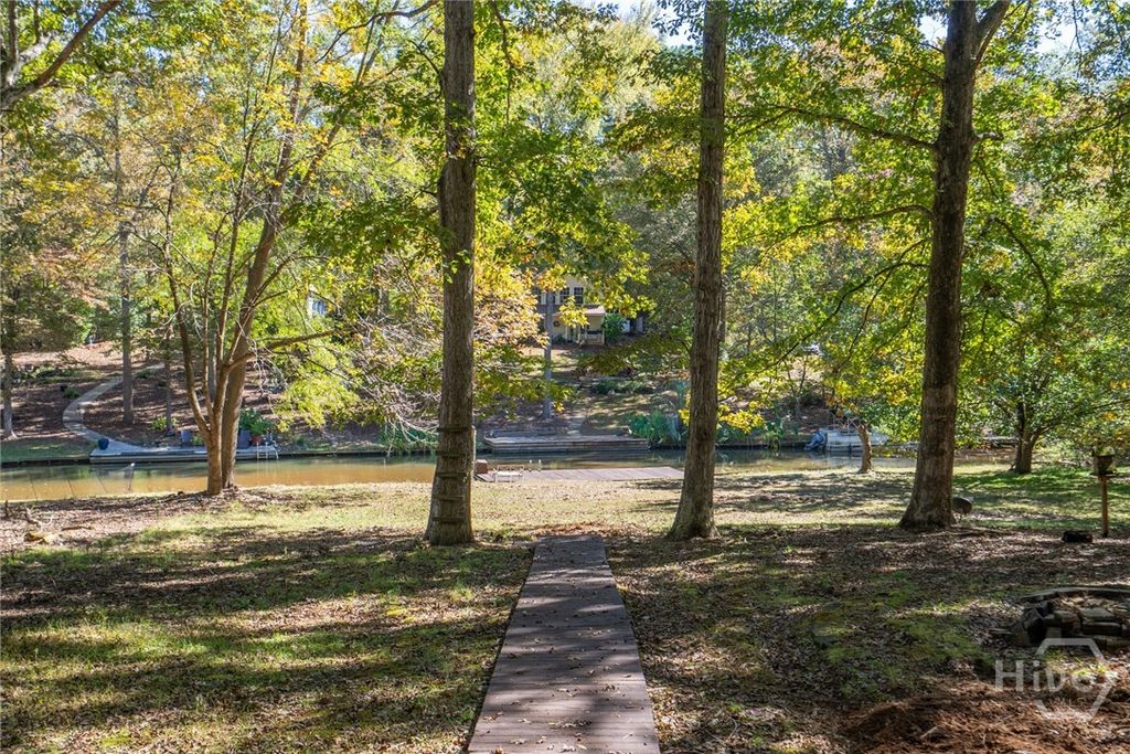 Photo of 248 W River Bend Drive, Eatonton, GA 31024 (MLS # CL344896)