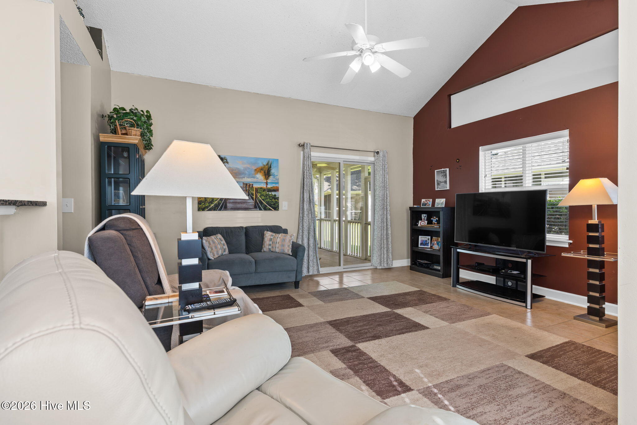 3311 Belmont Circle