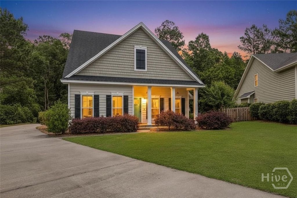 Photo of 150 Jacobs Circle, Richmond Hill, GA 31324 (MLS # SA355066)