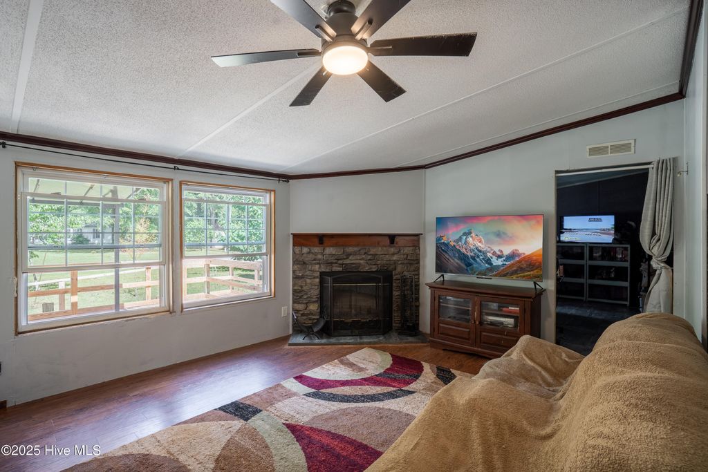 Photo of 133 Remington Road, Rocky Point, NC 28457 (MLS # 100535124)