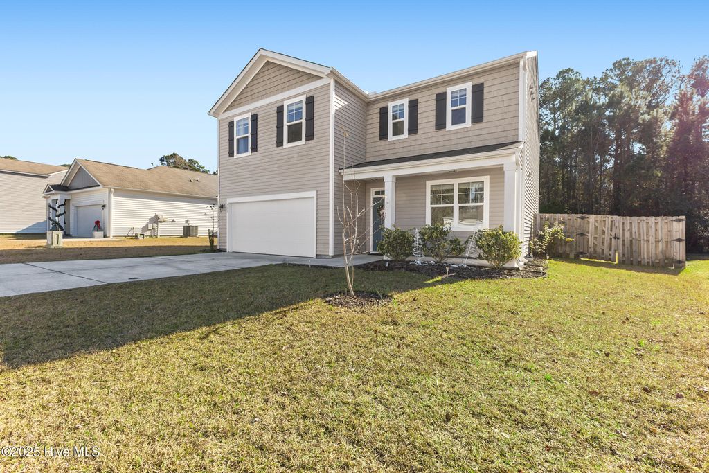 Photo of 733 Avington Lane NE, Leland, NC 28451 (MLS # 100545034)